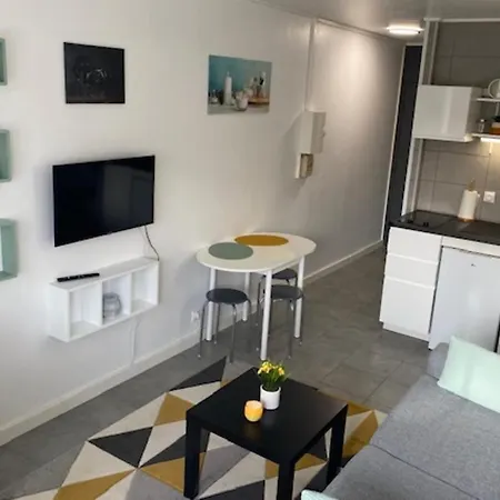 Studio With Balcony Near Bach Villers-Sur-Mer Appartement *
